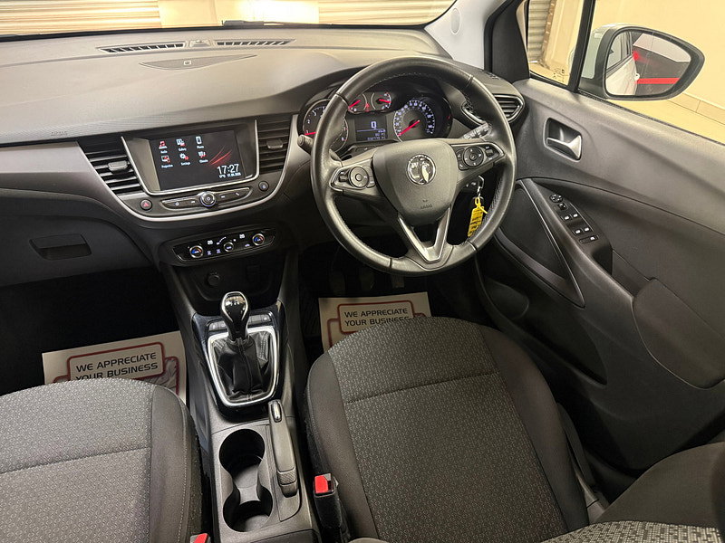 Vauxhall Crossland X 1.2 SE SUV 5dr Petrol Manual Euro 6 (83 ps)