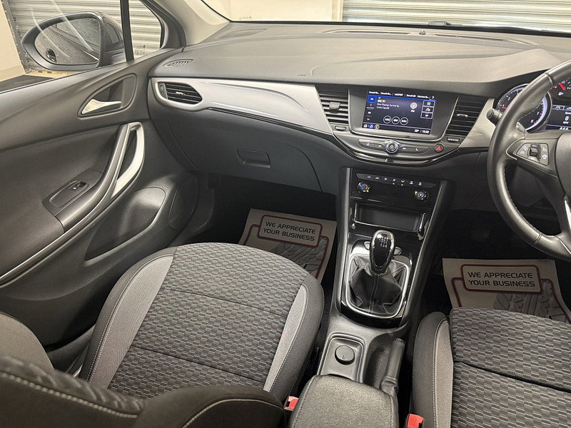 Vauxhall Astra 1.2 Turbo SRi Hatchback 5dr Petrol Manual Euro 6 (s/s) (145 ps)