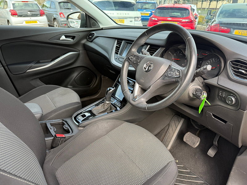 Vauxhall Grandland X 1.2 Turbo SE SUV 5dr Petrol Auto 8Spd Euro 6 (s/s) (130 ps)