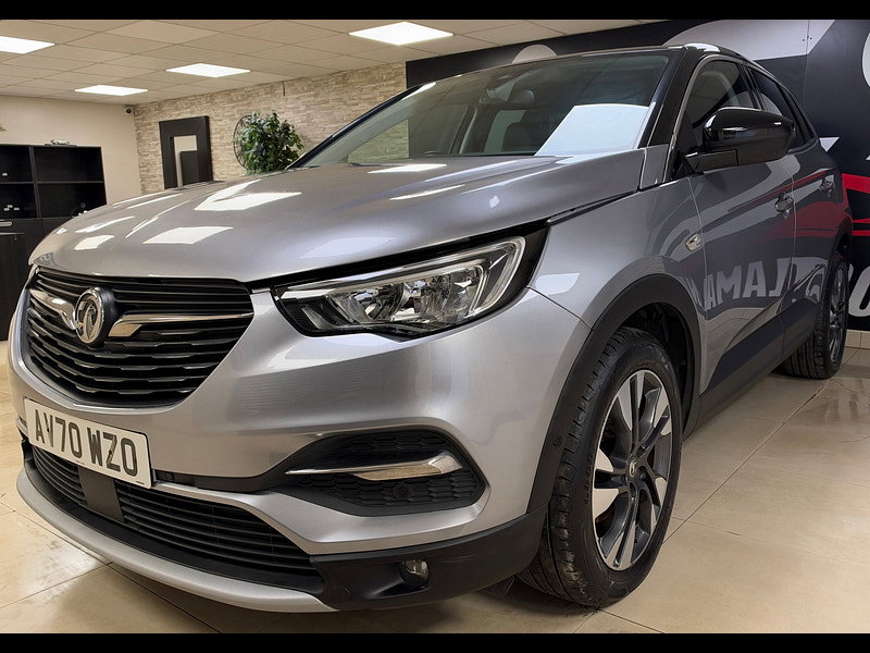 Vauxhall Grandland X 1.2 Turbo SRi Nav SUV 5dr Petrol Manual Euro 6 (s/s) (130 ps)