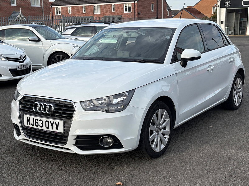 Audi A1 1.6 TDI Sport Sportback 5dr Diesel Manual Euro 5 (s/s) (105 ps)