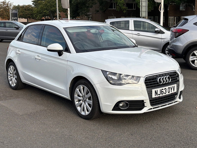 Audi A1 1.6 TDI Sport Sportback 5dr Diesel Manual Euro 5 (s/s) (105 ps)