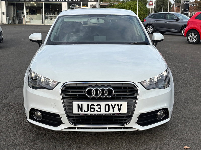 Audi A1 1.6 TDI Sport Sportback 5dr Diesel Manual Euro 5 (s/s) (105 ps)