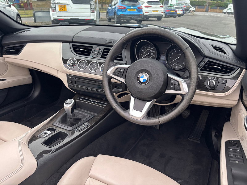 BMW Z4 2.5 23i Convertible 2dr Petrol Manual sDrive Euro 5 (204 ps)