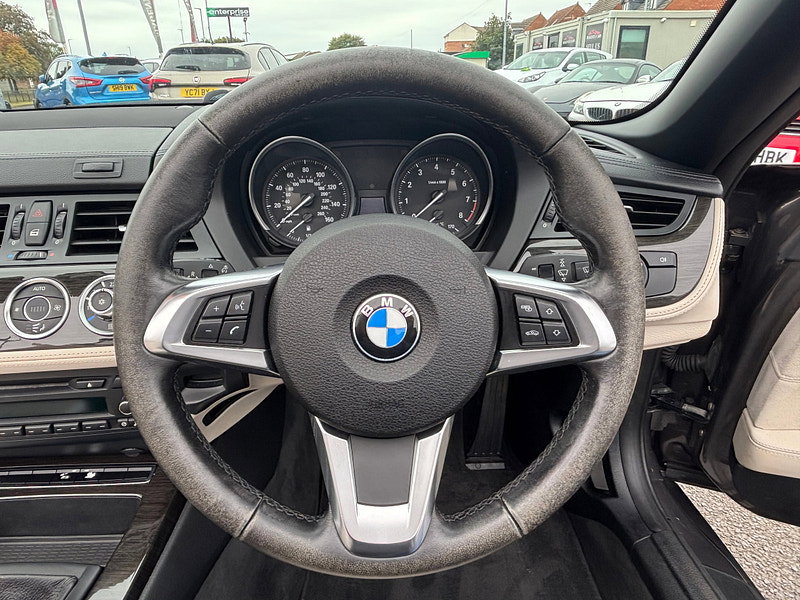 BMW Z4 2.5 23i Convertible 2dr Petrol Manual sDrive Euro 5 (204 ps)