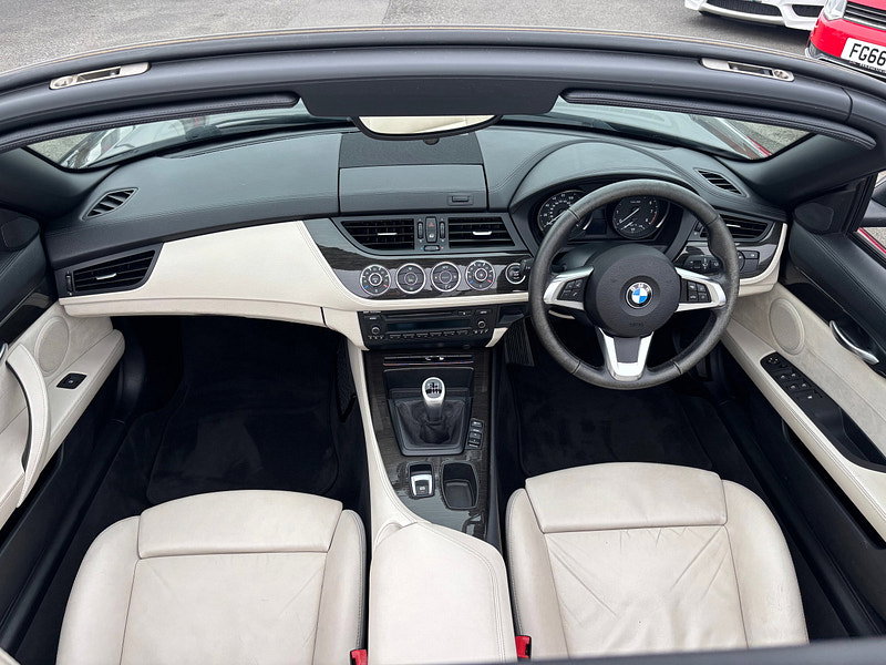 BMW Z4 2.5 23i Convertible 2dr Petrol Manual sDrive Euro 5 (204 ps)