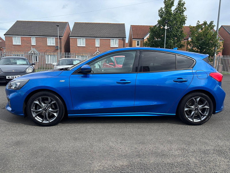 Ford Focus 1.0T EcoBoost ST-Line Hatchback 5dr Petrol Manual Euro 6 (s/s) (125 ps)