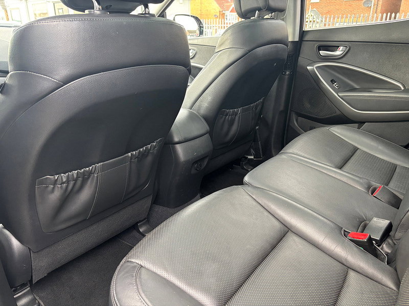 Hyundai Santa Fe 2.2 CRDi Premium SE SUV 5dr Diesel Auto 4WD Euro 5 (7 seat) (194 bhp)