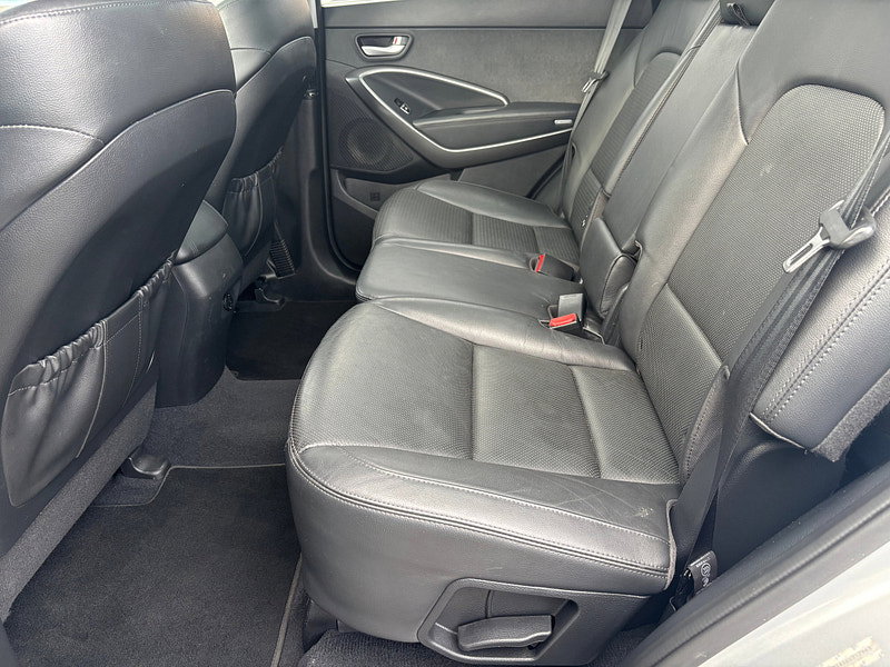 Hyundai Santa Fe 2.2 CRDi Premium SE SUV 5dr Diesel Auto 4WD Euro 5 (7 seat) (194 bhp)