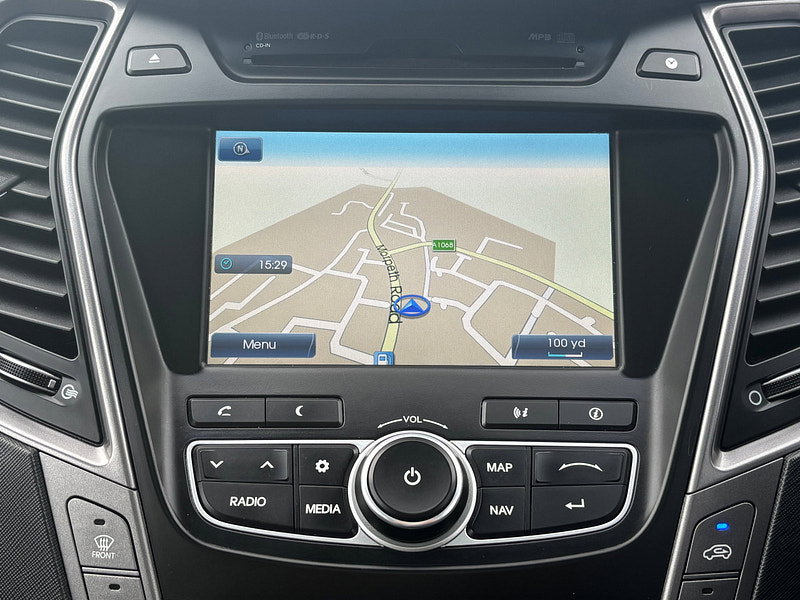Hyundai Santa Fe 2.2 CRDi Premium SE SUV 5dr Diesel Auto 4WD Euro 5 (7 seat) (194 bhp)