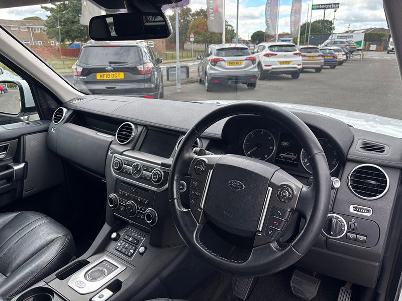 Land Rover Discovery 4 3.0 SD V6 Graphite SUV 5dr Diesel Auto 4WD Euro 6 (s/s) (256 bhp)