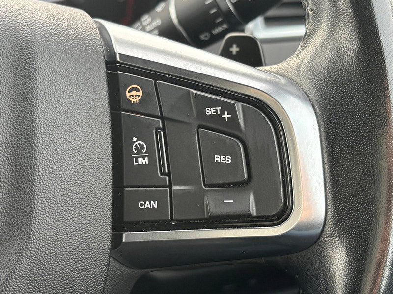 Land Rover Discovery Sport 2.0 TD4 Landmark SUV 5dr Diesel Auto 4WD Euro 6 (s/s) (180 ps)
