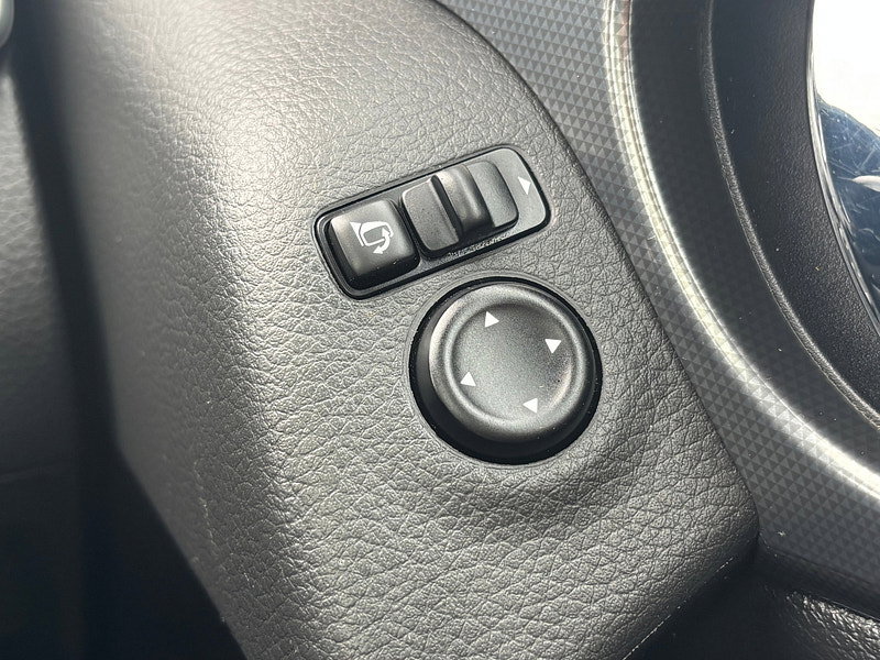 Nissan Qashqai 1.5 dCi N-Connecta SUV 5dr Diesel Manual Euro 6 (s/s) (115 ps)