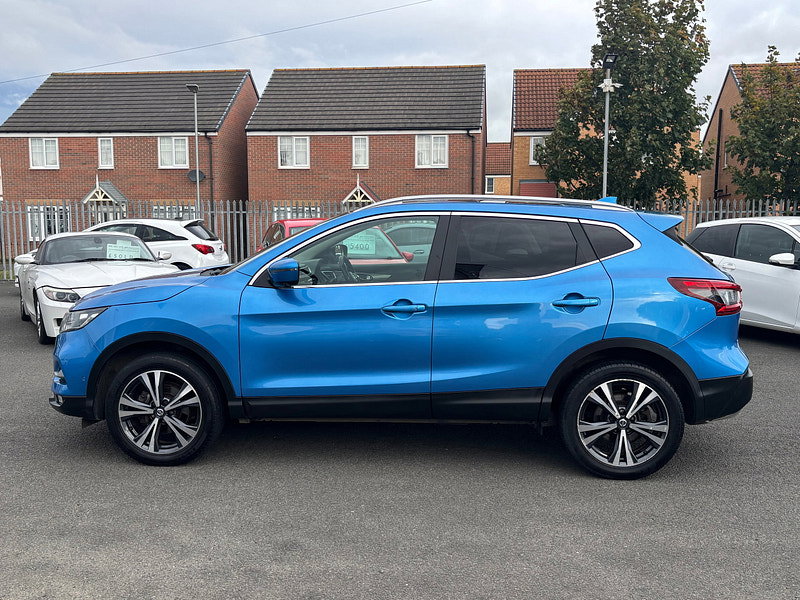 Nissan Qashqai 1.5 dCi N-Connecta SUV 5dr Diesel Manual Euro 6 (s/s) (115 ps)