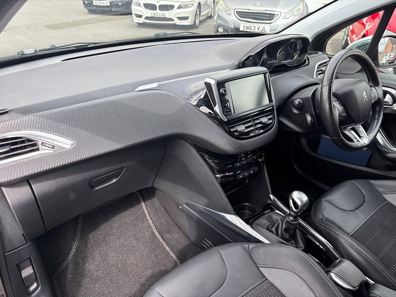 Peugeot 2008 1.6 e-HDi Allure SUV 5dr Diesel Manual Euro 5 (s/s) (115 ps)