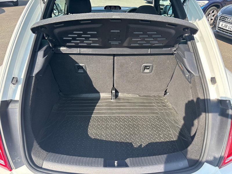 Volkswagen Beetle 2.0 TSI BlueMotion Tech Turbo Silver Hatchback 3dr Petrol Manual Euro 6 (s/s) (220 ps)