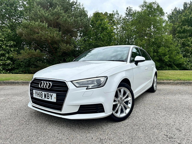 Audi A3 1.5 TFSI CoD SE Technik Sportback 5dr Petrol Manual Euro 6 (s/s) (150 ps)