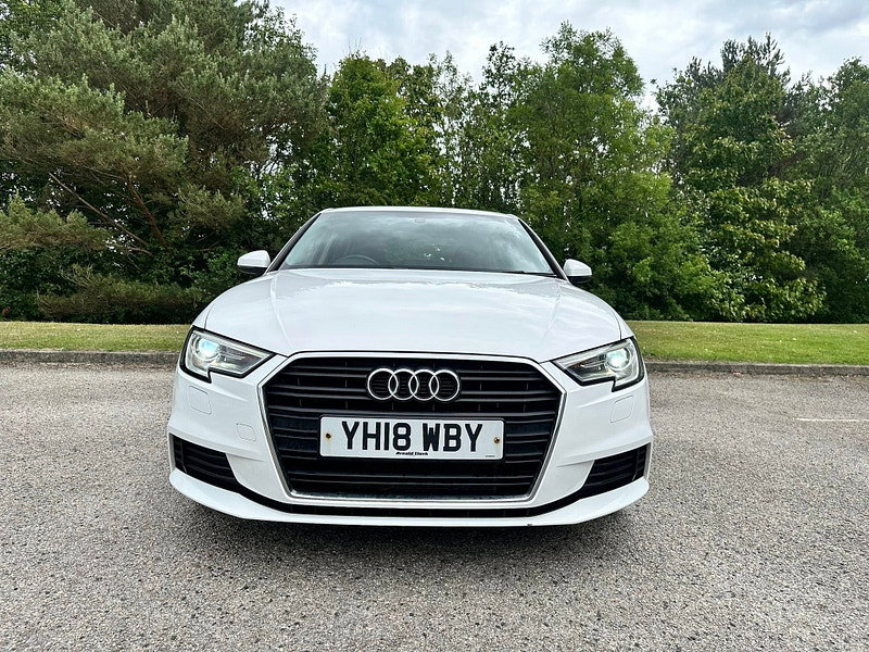 Audi A3 1.5 TFSI CoD SE Technik Sportback 5dr Petrol Manual Euro 6 (s/s) (150 ps)