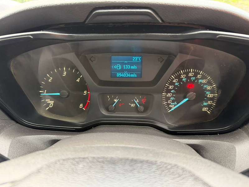 Ford Transit 2.2 TDCi 350 Chassis Cab 2dr Diesel Manual RWD L3 H1 Euro 5 (DRW) (100 ps)