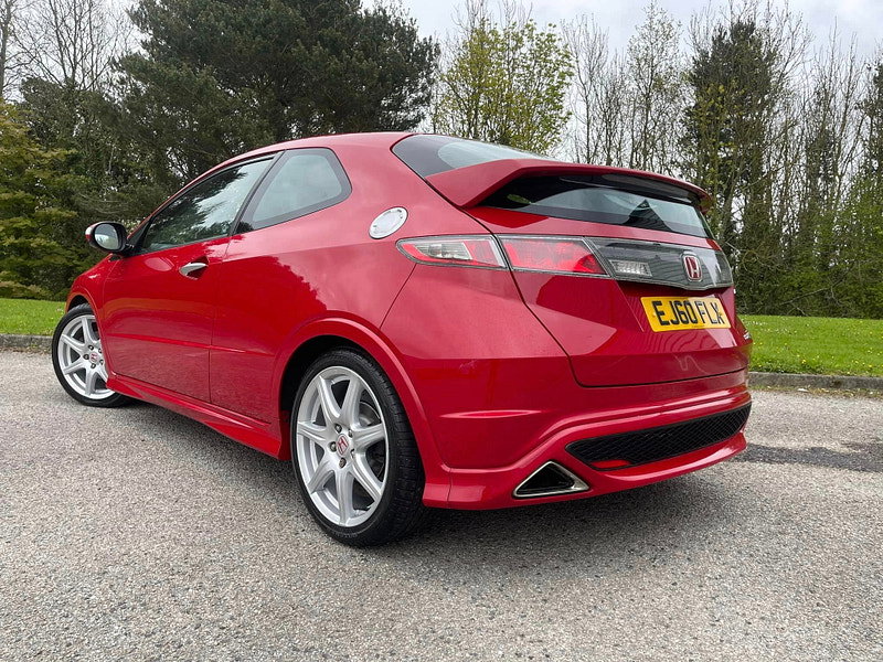Honda Civic 2.0 i-VTEC Type R GT Hatchback 3dr Petrol Manual (215 g/km, 197 bhp)