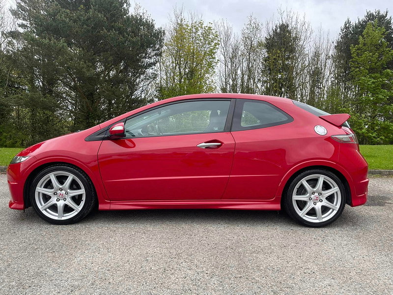 Honda Civic 2.0 i-VTEC Type R GT Hatchback 3dr Petrol Manual (215 g/km, 197 bhp)
