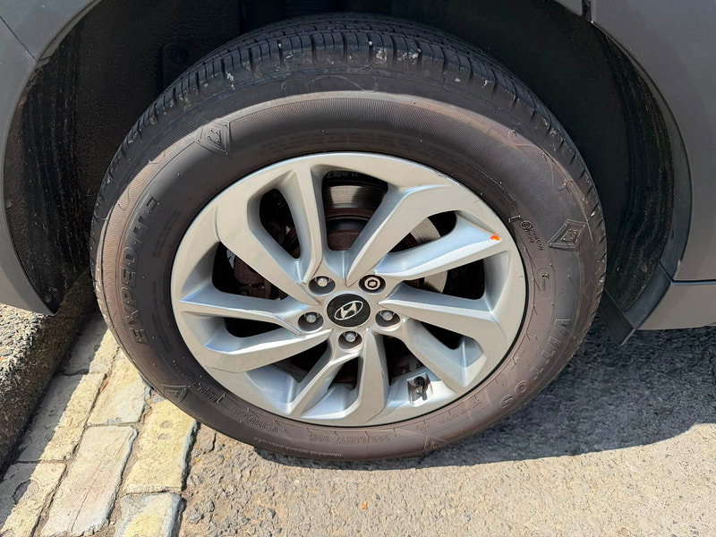 Hyundai Tucson 1.7 CRDi Blue Drive SE Nav SUV 5dr Diesel Manual Euro 6 (s/s) (116 ps)