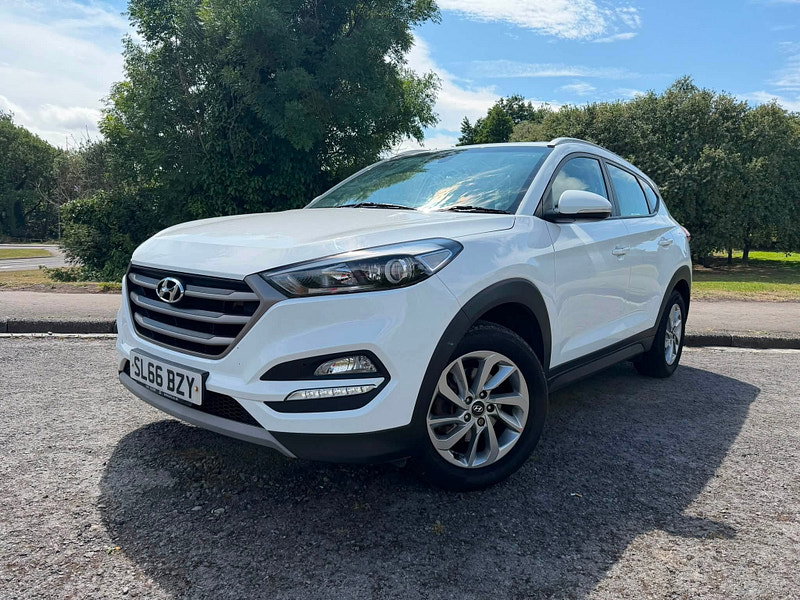 Hyundai Tucson 1.7 CRDi Blue Drive SE Nav SUV 5dr Diesel Manual Euro 6 (s/s) (116 ps)