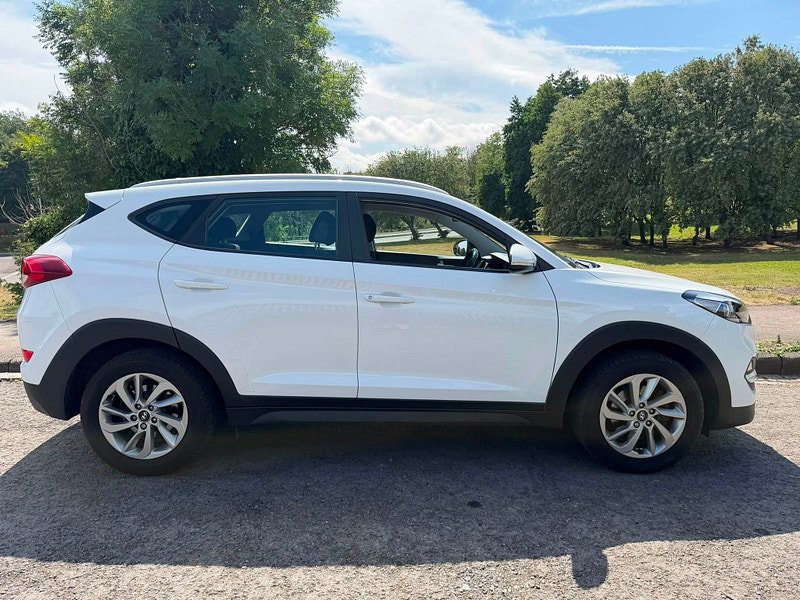 Hyundai Tucson 1.7 CRDi Blue Drive SE Nav SUV 5dr Diesel Manual Euro 6 (s/s) (116 ps)