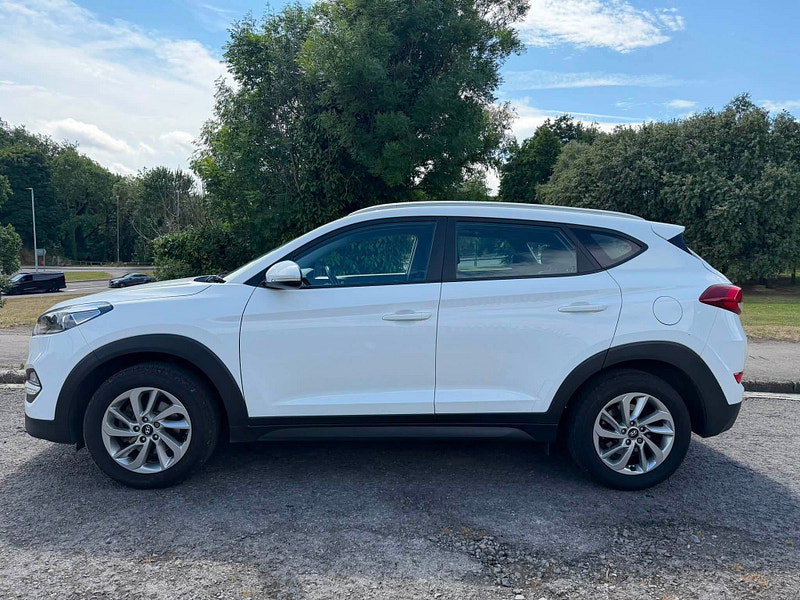 Hyundai Tucson 1.7 CRDi Blue Drive SE Nav SUV 5dr Diesel Manual Euro 6 (s/s) (116 ps)
