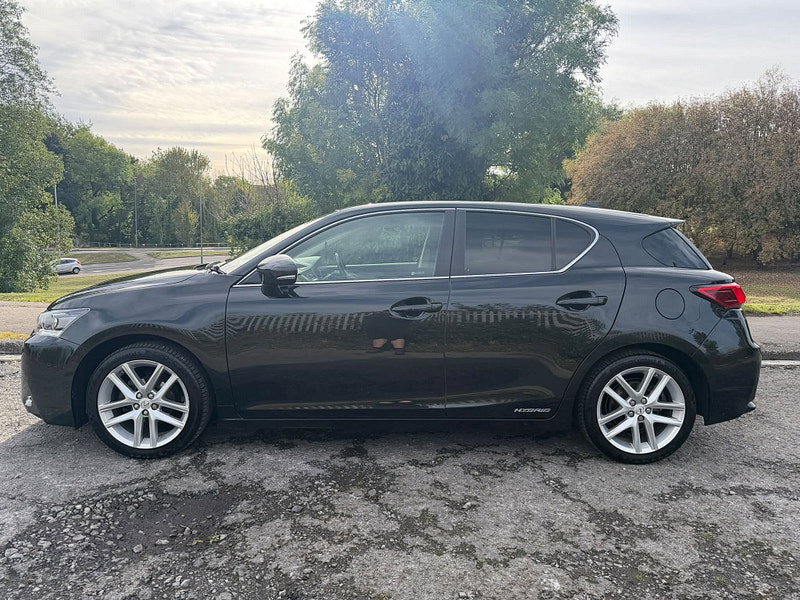 Lexus CT 1.8 200h Hatchback 5dr Petrol Hybrid E-CVT Euro 6 (s/s) (136 ps)