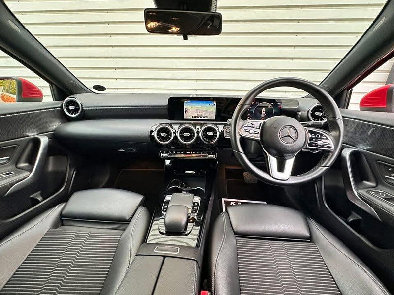 Mercedes-Benz A Class 1.5 A180d Sport Hatchback 5dr Diesel 7G-DCT Euro 6 (s/s) (116 ps)