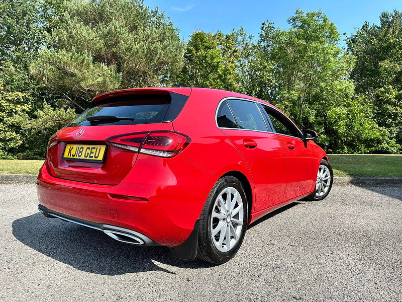 Mercedes-Benz A Class 1.5 A180d Sport Hatchback 5dr Diesel 7G-DCT Euro 6 (s/s) (116 ps)