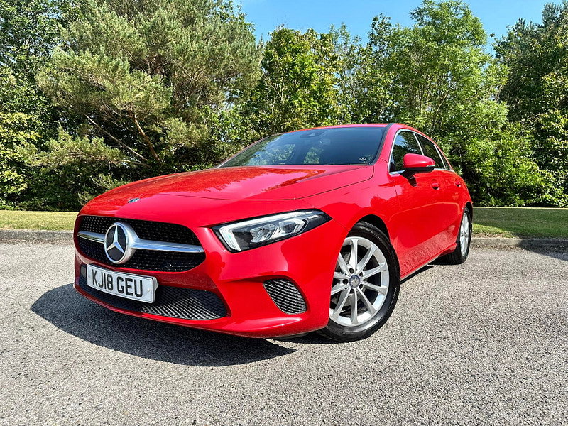Mercedes-Benz A Class 1.5 A180d Sport Hatchback 5dr Diesel 7G-DCT Euro 6 (s/s) (116 ps)