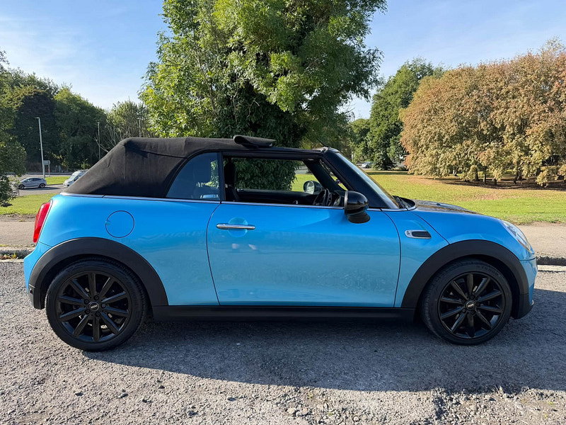 MINI Convertible 1.5 Cooper D Convertible 2dr Diesel Manual Euro 6 (s/s) (116 ps)