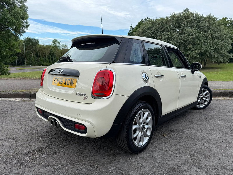 MINI Hatch 2.0 Cooper SD Hatchback 5dr Diesel Manual Euro 6 (s/s) (170 ps)