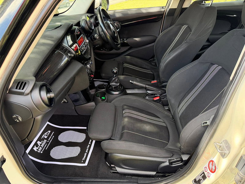 MINI Hatch 2.0 Cooper SD Hatchback 5dr Diesel Manual Euro 6 (s/s) (170 ps)