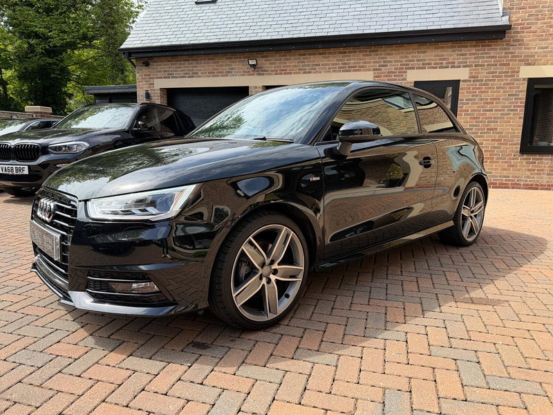 Audi A1 1.4 TFSI Black Edition Hatchback 3dr Petrol S Tronic Euro 6 (s/s) (Nav) (125 ps)