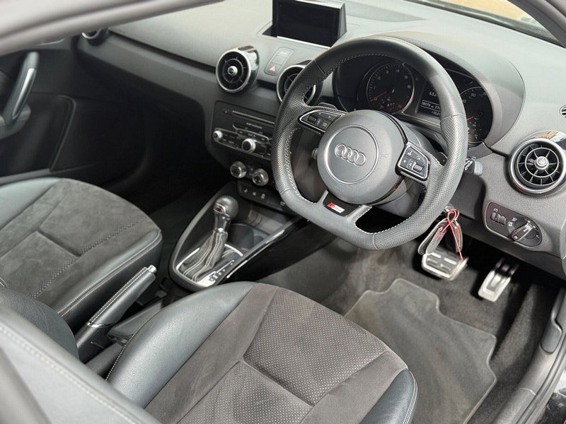 Audi A1 1.4 TFSI CoD Black Edition Hatchback 3dr Petrol S Tronic Euro 6 (s/s) (Nav) (150 ps)