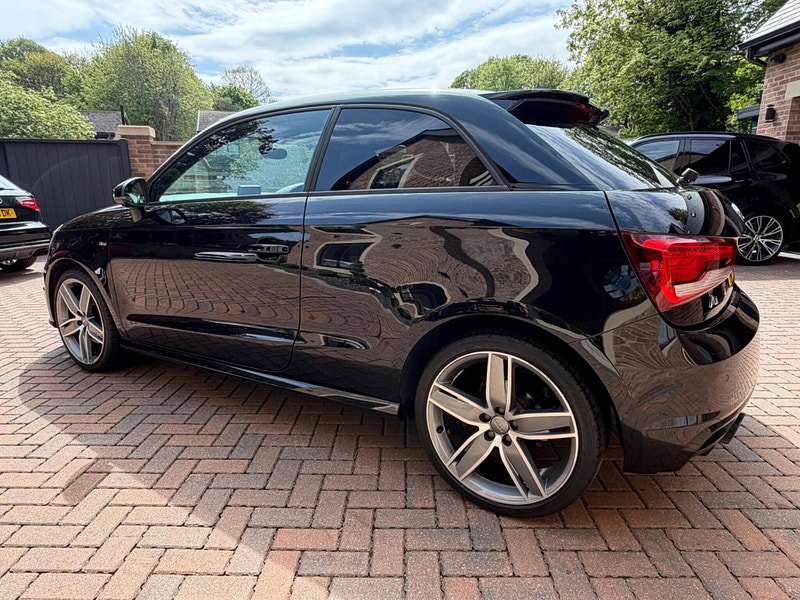 Audi A1 1.4 TFSI CoD Black Edition Hatchback 3dr Petrol S Tronic Euro 6 (s/s) (Nav) (150 ps)