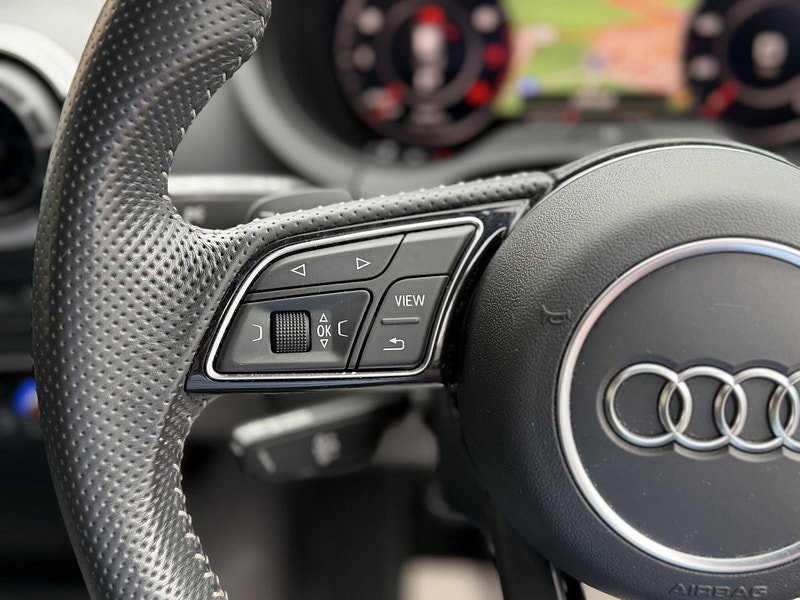 Audi A3 1.5 TFSI CoD 35 Black Edition Sportback S Tronic Euro 6 (s/s) 5dr