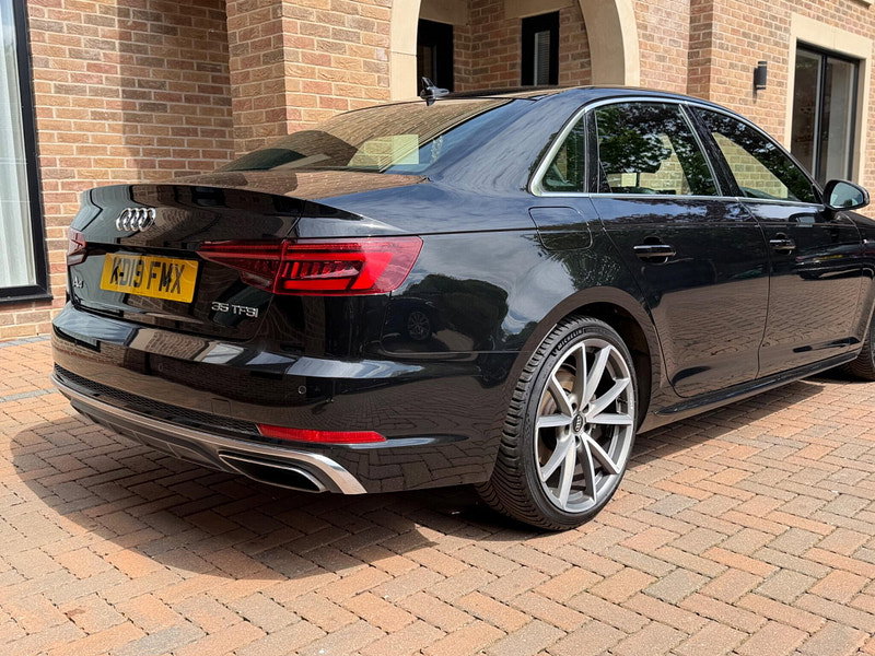 Audi A4 2.0 TFSI 35 S line S Tronic Euro 6 (s/s) 4dr