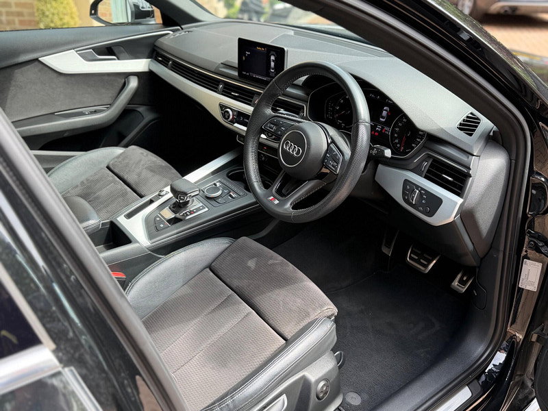 Audi A4 2.0 TFSI 35 S line S Tronic Euro 6 (s/s) 4dr