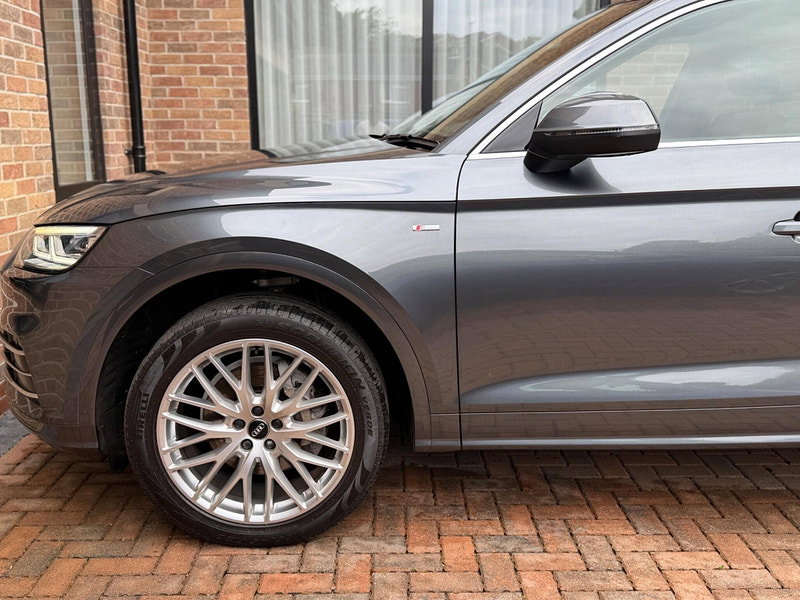 Audi Q5 2.0 TDI 40 S line S Tronic quattro Euro 6 (s/s) 5dr