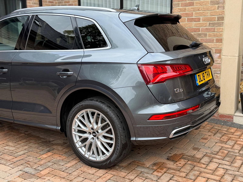 Audi Q5 2.0 TDI 40 S line S Tronic quattro Euro 6 (s/s) 5dr