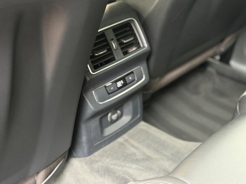 Audi Q5 2.0 TDI 40 S line S Tronic quattro Euro 6 (s/s) 5dr