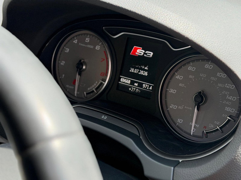 Audi S3 2.0 TFSI Hatchback 3dr Petrol S Tronic quattro Euro 6 (s/s) (Nav) (300 ps)