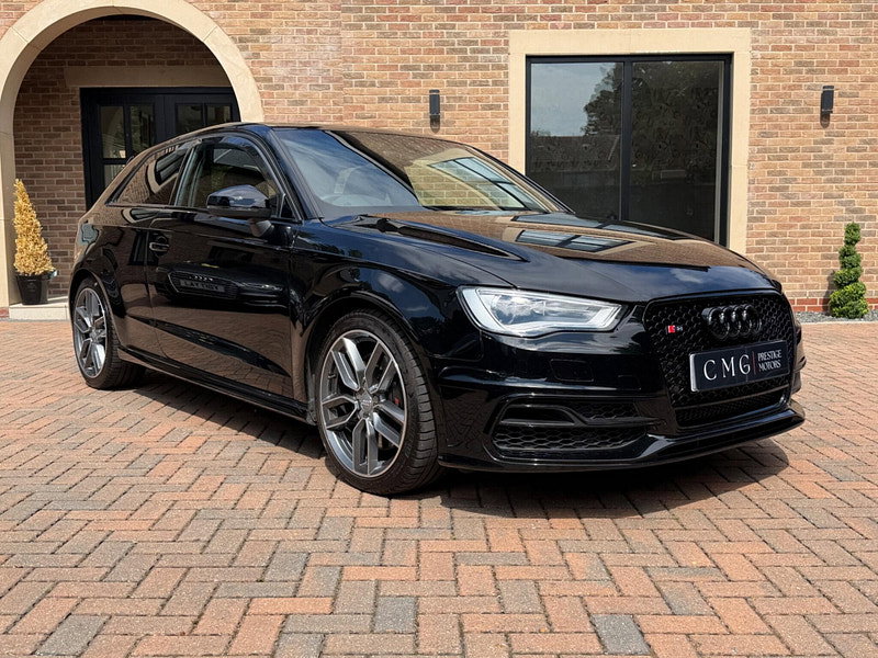 Audi S3 2.0 TFSI Hatchback 3dr Petrol S Tronic quattro Euro 6 (s/s) (Nav) (300 ps)