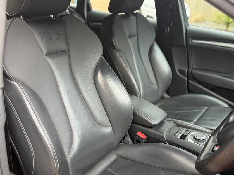 Audi S3 2.0 TFSI Sportback quattro Euro 6 (s/s) 5dr (Nav)