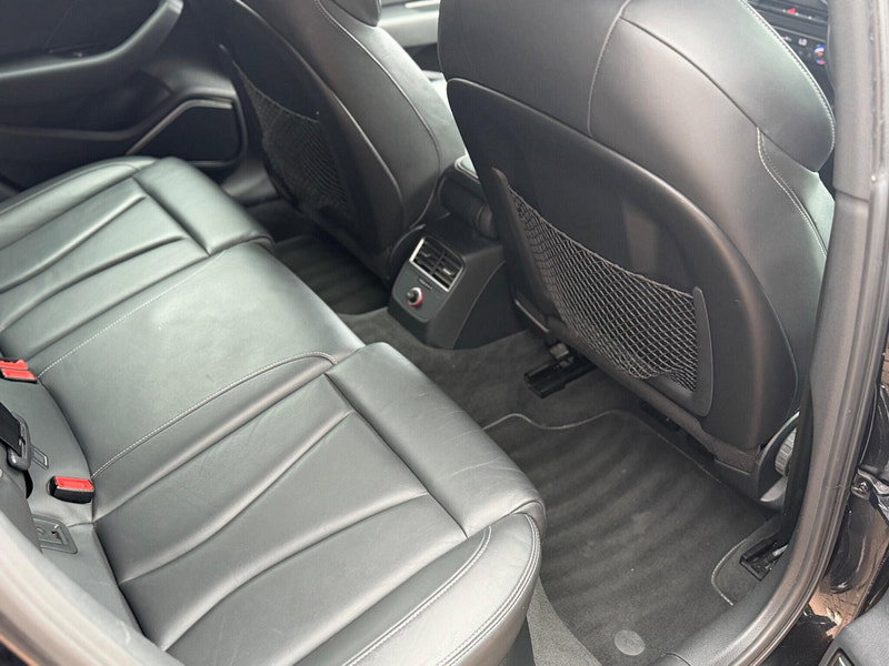 Audi S3 2.0 TFSI Sportback quattro Euro 6 (s/s) 5dr (Nav)