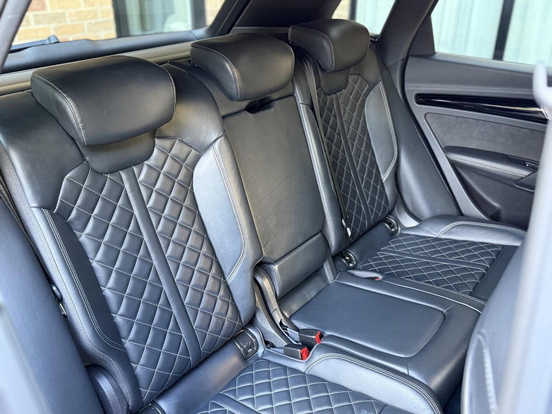Audi SQ5 3.0 TFSI V6 SUV 5dr Petrol Tiptronic quattro Euro 6 (s/s) (354 ps)